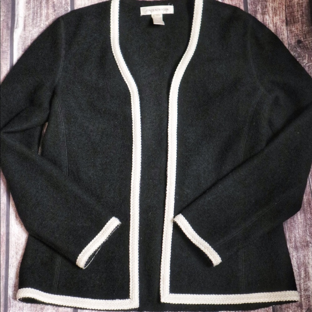 Vintage Jones New York wool sweater